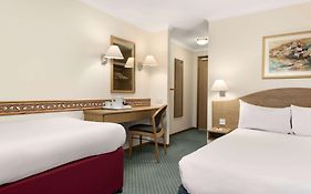 Days Inn By Wyndham Donington